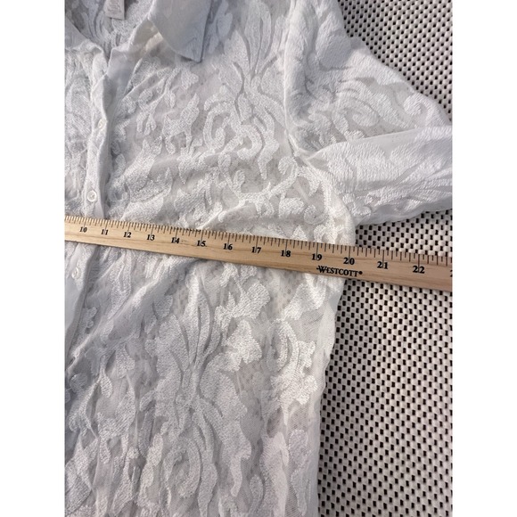 Chicos All Over White Lace Blouse Size 2 L/XL/12 Button Down Sheer Shirt Classic - Picture 5 of 6